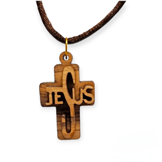 Collier Croix de Jésus 3D en Bois d'Olivier